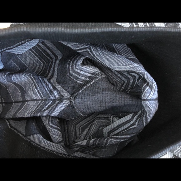 Lululemon Ebb to Street Chevron Leggings - Picture 3 of 5
